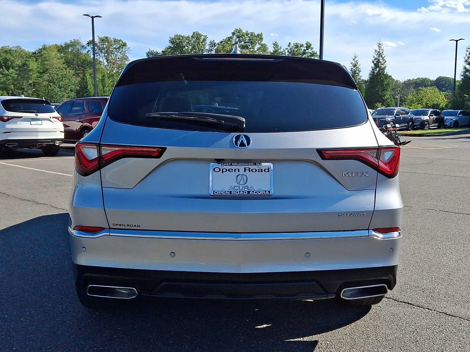 Used 2024 Acura MDX w/ Technology Package AWD/4WD image 5