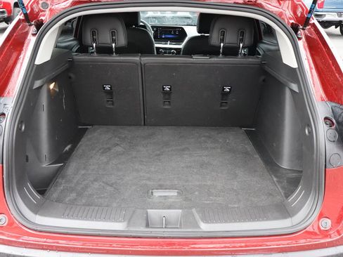 Used 2024 Chevrolet Trax LT image 22