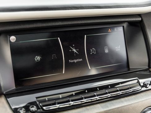 Used 2019 Rolls-Royce Cullinan image 33