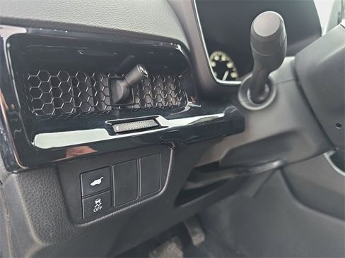 Used 2023 Honda CR-V EX-L image 29