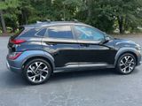 Used 2022 Hyundai Kona Limited image 2
