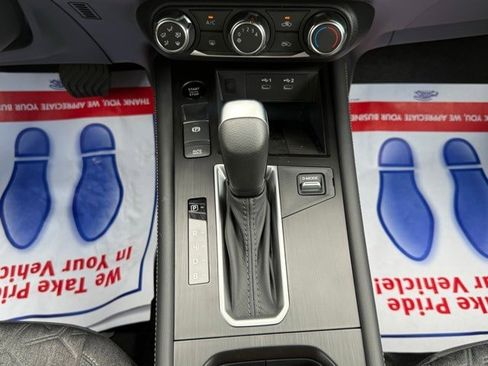 New 2025 Nissan Kicks SV image 25