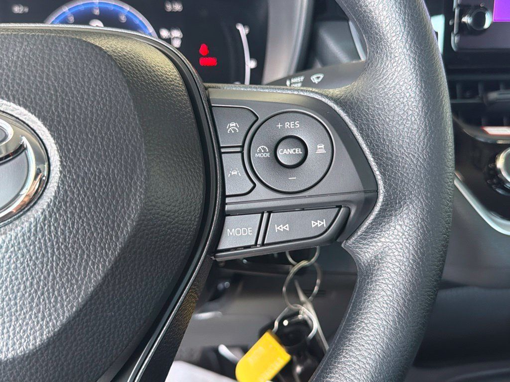 Certified 2026 Toyota Corolla LE FWD image 25