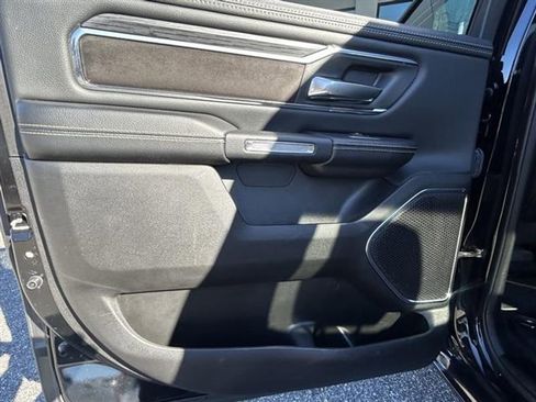 Used 2024 RAM 1500 Laramie image 27