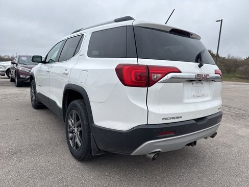 Used 2017 GMC Acadia SLT AWD/4WD image 28