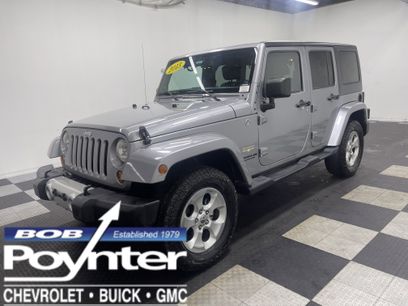 Used 2013 Jeep Wrangler Unlimited Sahara w/ Dual Top Group