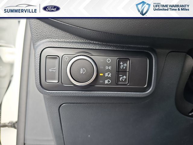 New 2026 Ford Explorer Active w/ Active Comfort Package RWD image 32