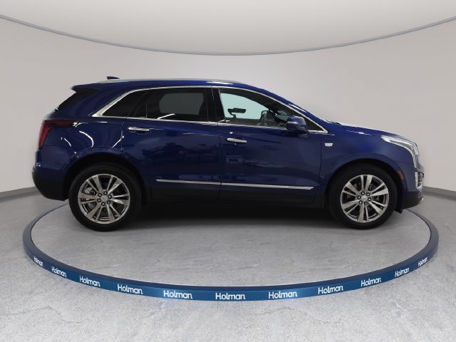 Certified 2024 Cadillac XT5 Premium Luxury AWD/4WD image 4