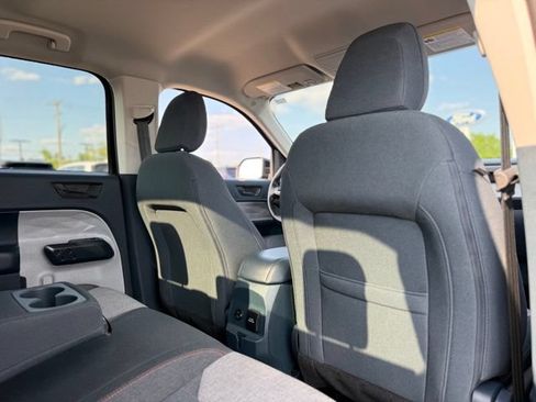 Used 2024 Ford Maverick XLT w/ XLT Luxury Package AWD/4WD image 17
