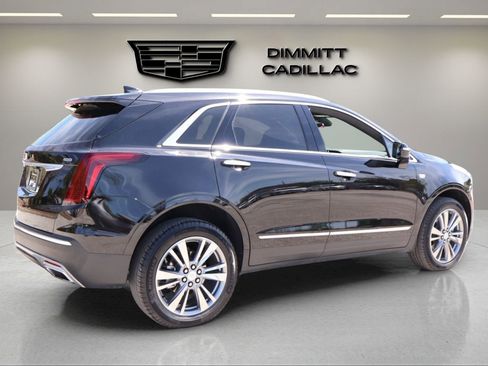 Certified 2025 Cadillac XT5 Premium Luxury image 5