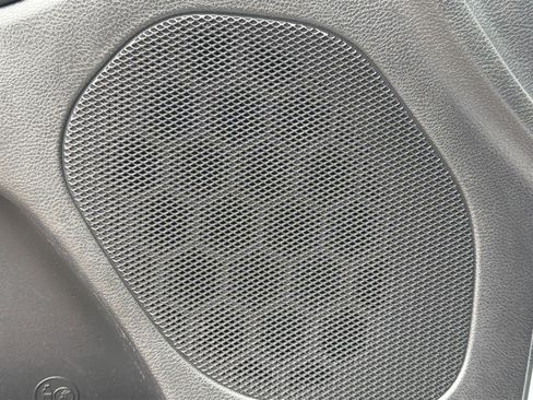 Used 2020 Jeep Grand Cherokee Overland image 23