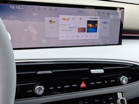 New 2026 Genesis GV70 2.5T Advanced AWD/4WD image 13