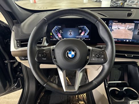 Certified 2025 BMW X1 xDrive28i w/ Convenience Package image 21