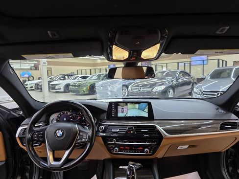 Used 2017 BMW 540i RWD image 27