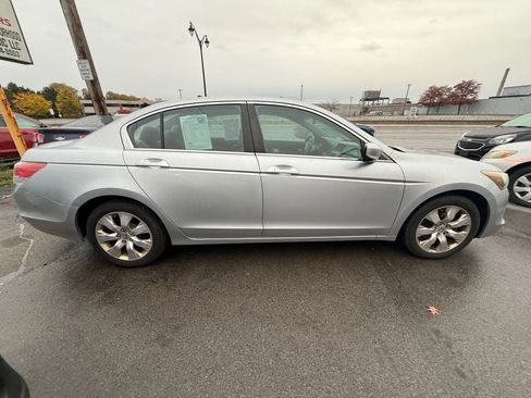 Used 2009 Honda Accord EX image 10