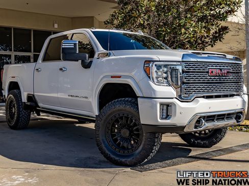 Used 2021 GMC Sierra 2500 Denali w/ Denali Ultimate Package image 1