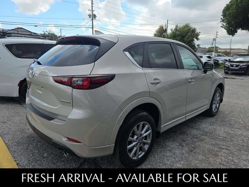 Used 2025 MAZDA CX-5 AWD 2.5 S w/ Select Package image 4