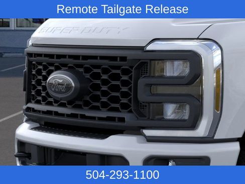 New 2025 Ford F350 XLT w/ Black Appearance Package image 17