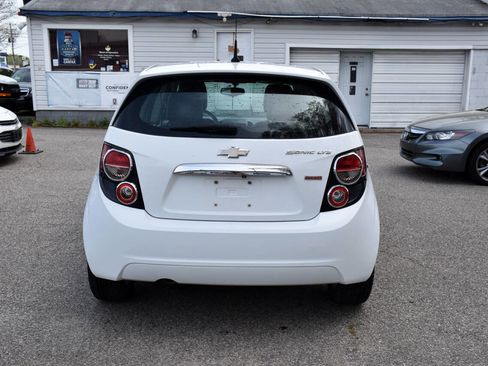 Used 2014 Chevrolet Sonic LTZ image 7