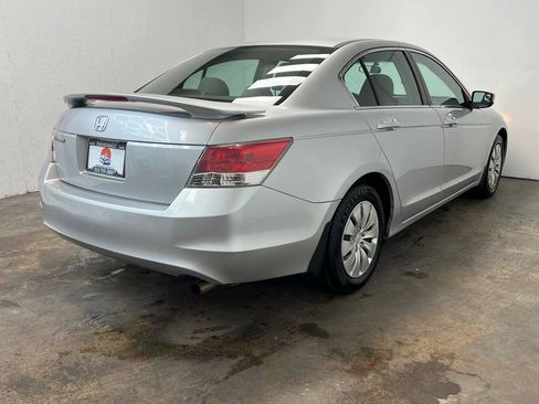 Used 2009 Honda Accord LX image 4