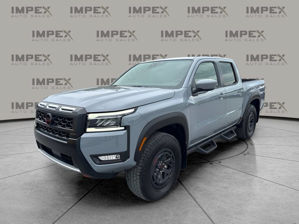 Used 2025 Nissan Frontier PRO-4X AWD/4WD image 1