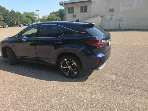 Used 2017 Lexus RX 450h AWD w/ Luxury Package image 11