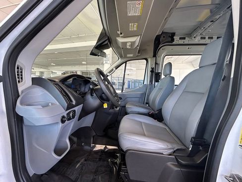 Used 2018 Ford Transit 150 130 Medium Roof RWD image 10