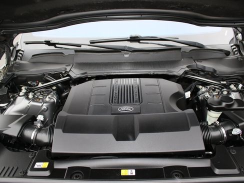 Used 2019 Land Rover Range Rover Supercharged image 40