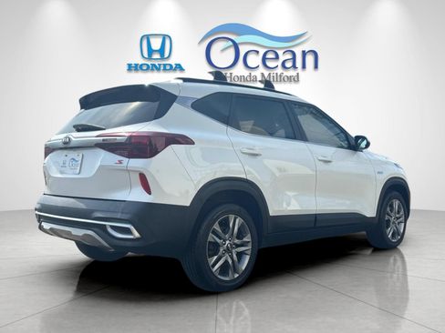 Used 2021 Kia Seltos S AWD/4WD image 3