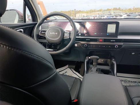 New 2025 Kia Sorento EX w/ Panoramic Sunroof Package image 15