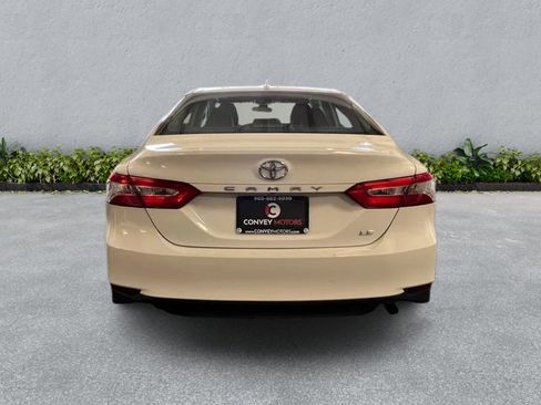 Used 2020 Toyota Camry LE FWD image 7