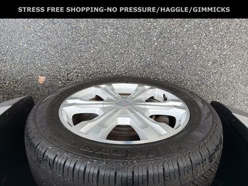 Used 2017 GMC Terrain SLE w/ Convenience Package image 11