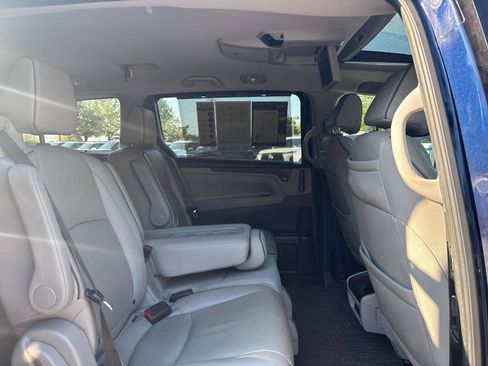 Used 2022 Honda Odyssey Elite image 36