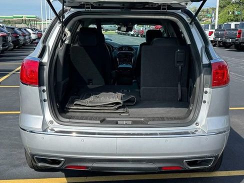 Used 2017 Buick Enclave Leather AWD/4WD image 5