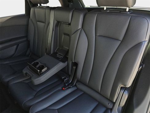 New 2026 Audi Q7 3.0T Premium Plus image 15