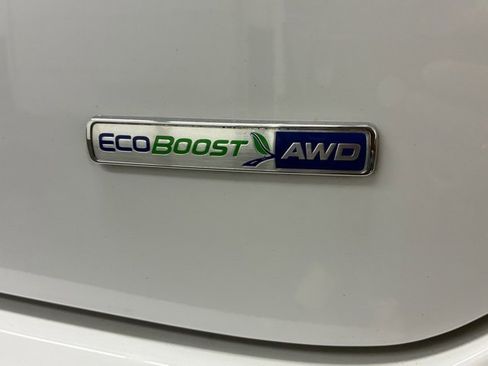 Used 2020 Ford Edge SE image 33