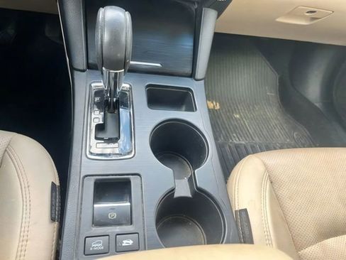 Used 2018 Subaru Outback 2.5i Limited w/ Popular Package #2 AWD/4WD image 22