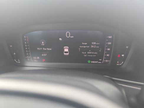 Used 2024 Honda Accord EX image 18