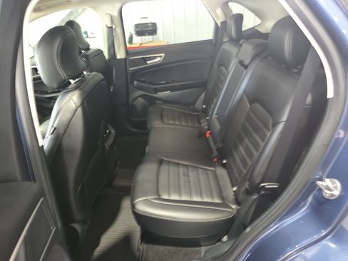 Used 2019 Ford Edge SEL w/ Equipment Group 201A AWD/4WD image 14