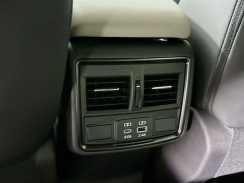 New 2026 Subaru Forester Premium image 32