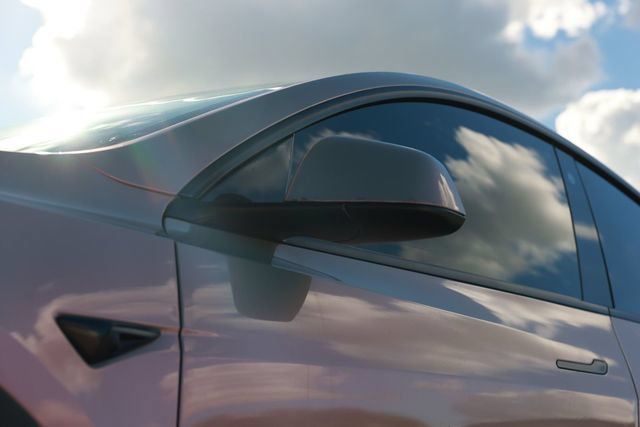 Used 2023 Tesla Model Y Long Range AWD/4WD image 42