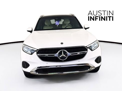 Used 2026 Mercedes-Benz GLC 300 image 2