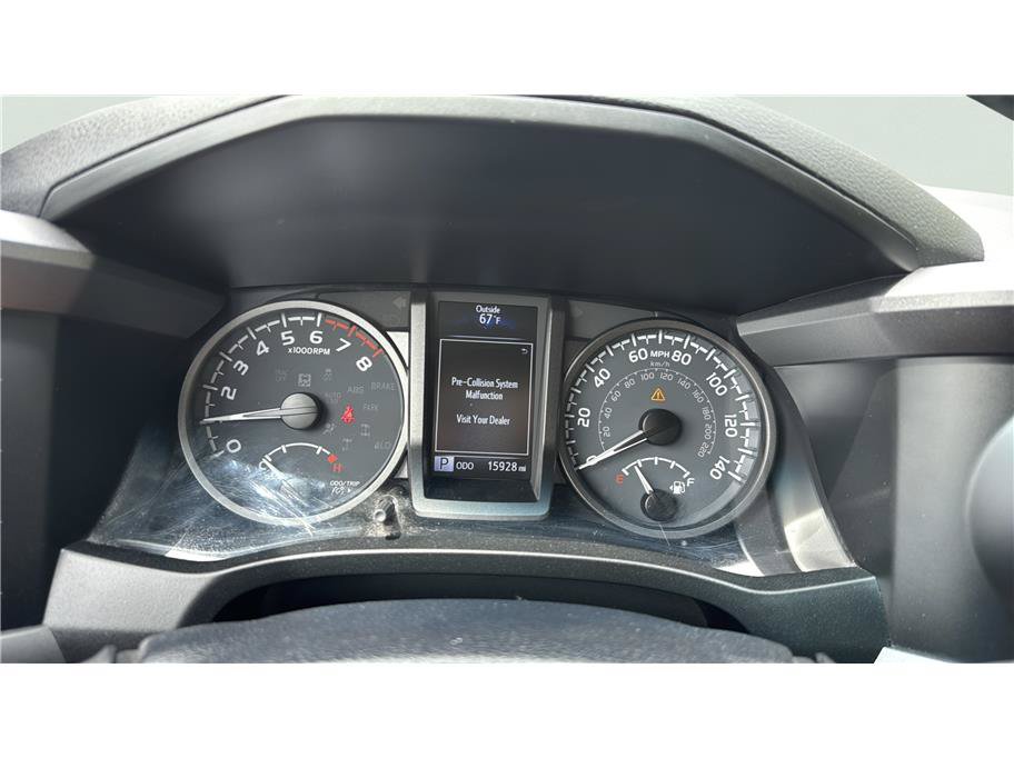 Used 2021 Toyota Tacoma TRD Sport w/ Technology Package RWD image 21