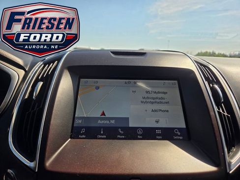 Used 2020 Ford Edge Titanium w/ Equipment Group 301A AWD/4WD image 20