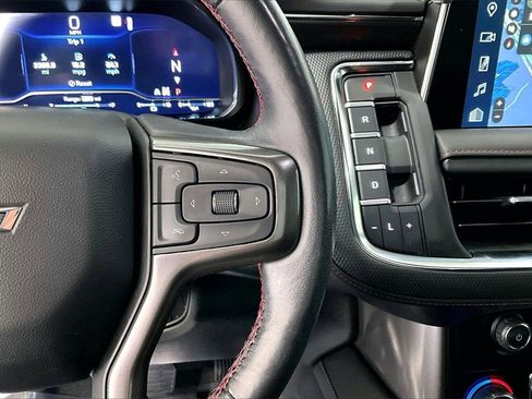 Used 2022 Chevrolet Suburban RST w/ Luxury Package image 22