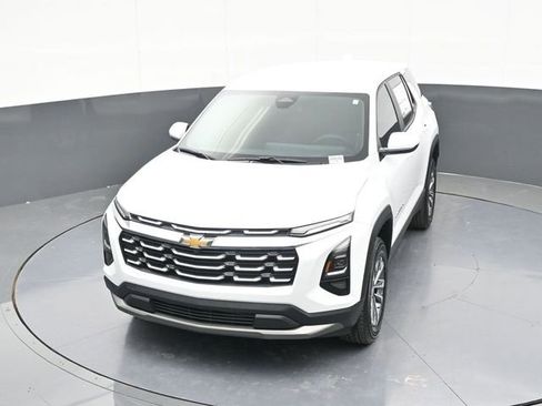 New 2026 Chevrolet Equinox LT FWD image 63