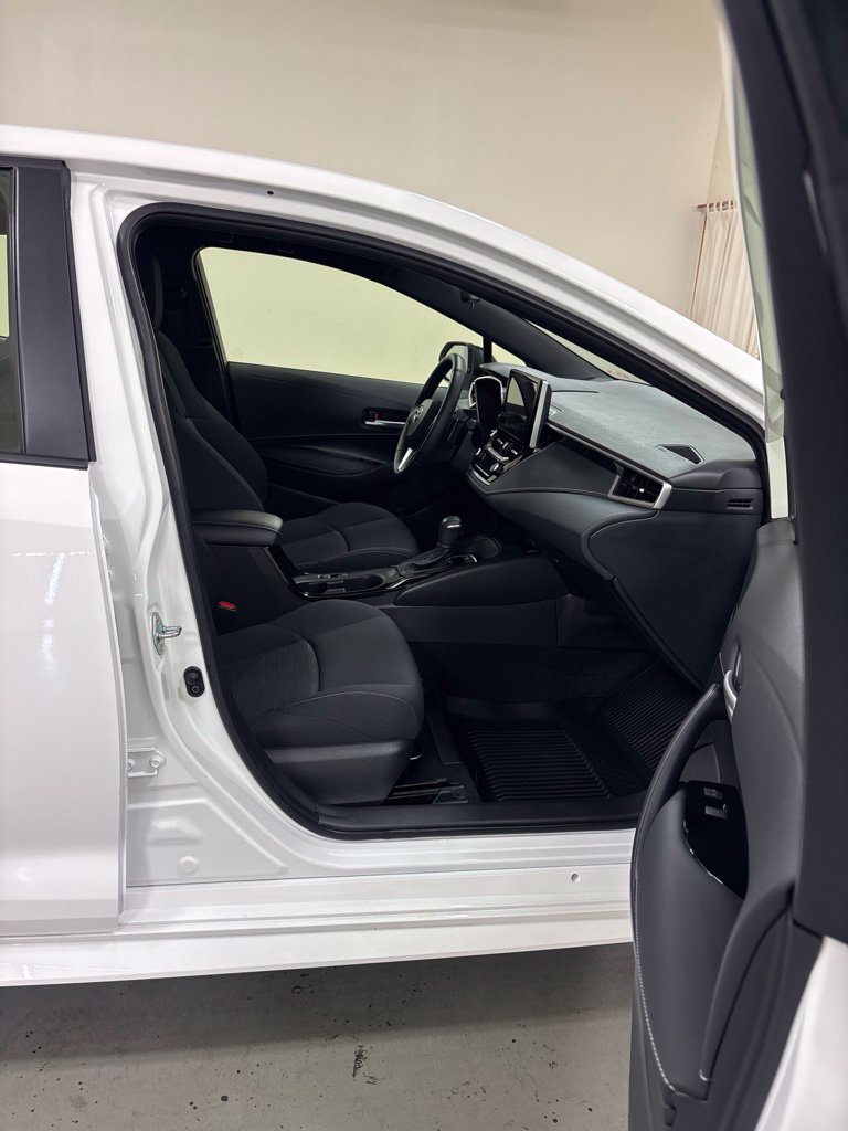 Used 2026 Toyota Corolla SE FWD image 23