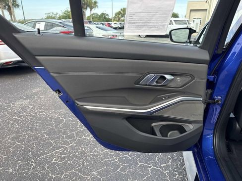 Used 2023 BMW M3 Competition AWD/4WD image 13