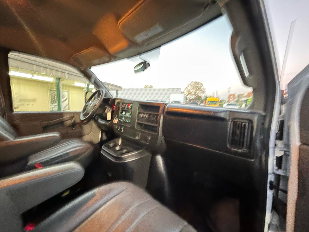 Used 2022 GMC Savana 2500 w/ Driver Convenience Package RWD image 14