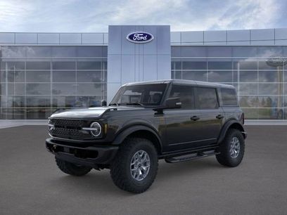 New 2025 Ford Bronco Badlands w/ Black Appearance Package